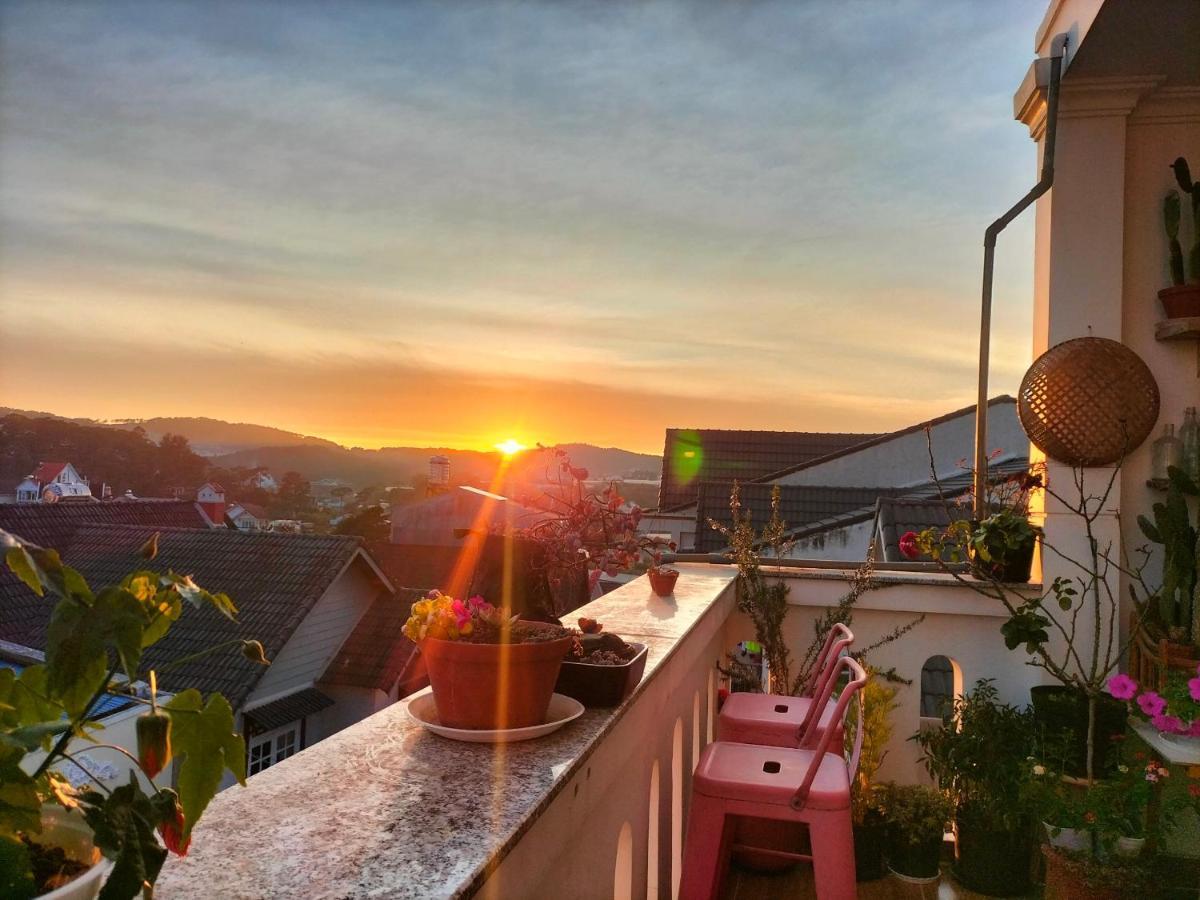Strawberry Hotel Dalat Luaran gambar