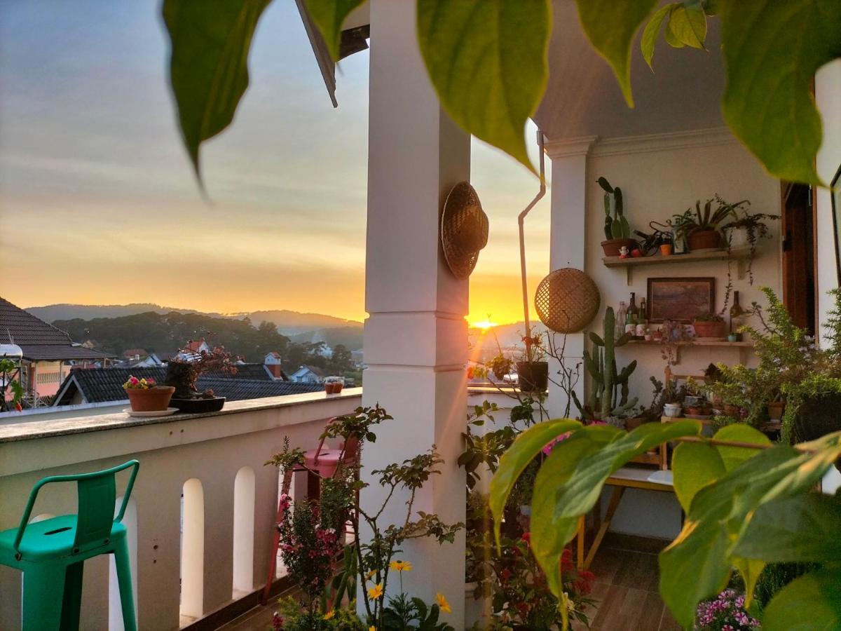 Strawberry Hotel Dalat Luaran gambar